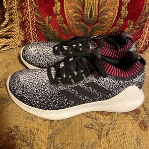 ADIDAS Purebounce Running Shoes Breast Cancer Black
Pink 9.5